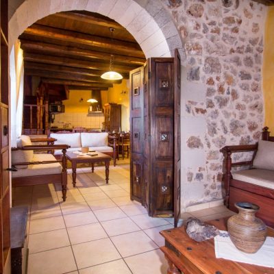 Malotira-villa-11-1024x683